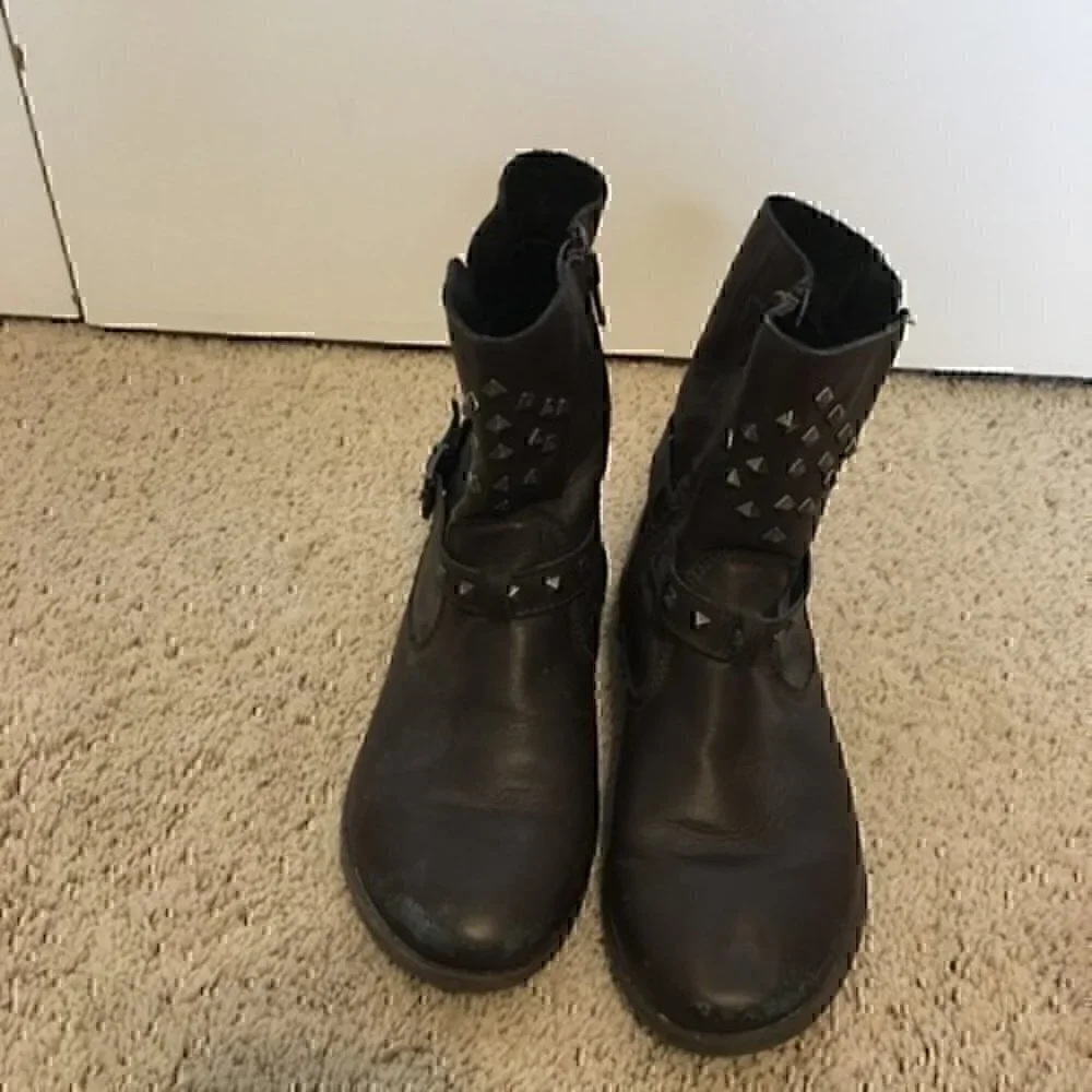 Girls Old Soles brown leather boots size EU 35